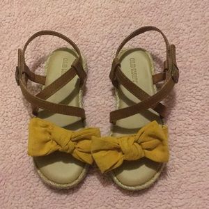 Old Navy Bow Sandals